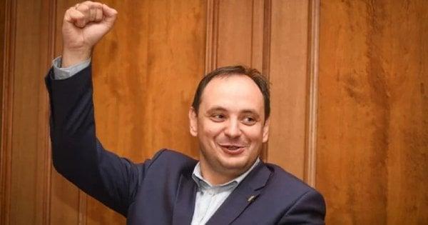 Мер Франківська висловився щодо мобілізації осіб, які залишають великогабаритне сміття в контейнерах. Цитата дня.