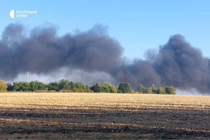 Загарбники здійснили авіаційний удар по об'єкту в Сумах: повідомляється про постраждалих - Центральні новини України