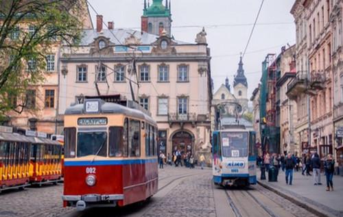 У Львові зростають ціни на проїзд: кого торкнеться підвищення