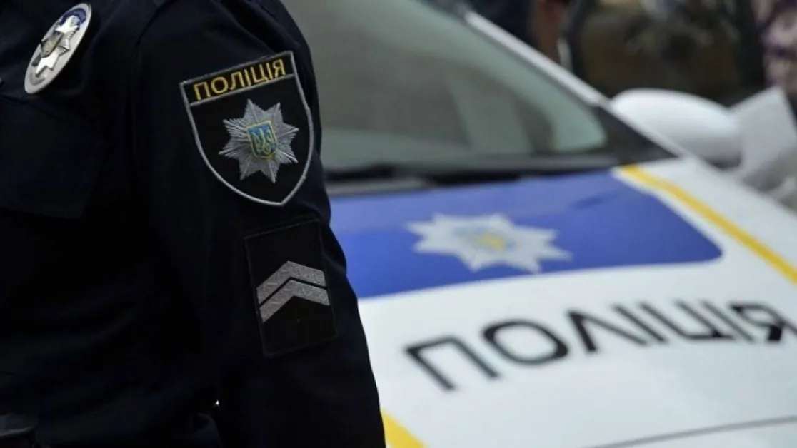 У Рівному 14-річний підліток незаконно заволодів автомобілем і влаштував перегони з правоохоронцями | УНН